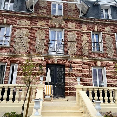 Willa Le Manoir De La Baronnie Norrey-en-Auge Zewnętrze zdjęcie